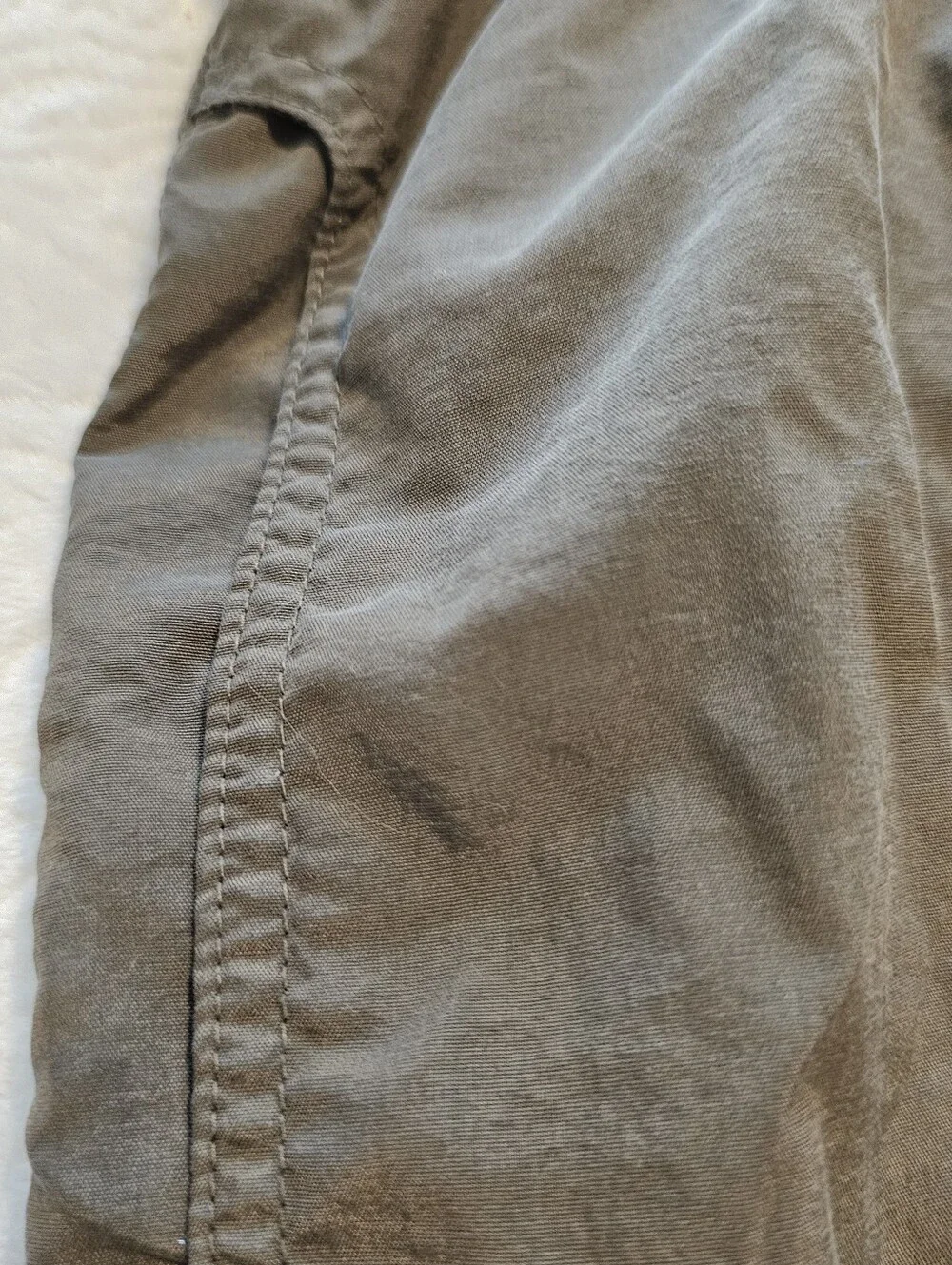 The North Face Men’s Large Hiking Shorts Olive Green Nylon Stow Pocket Packable